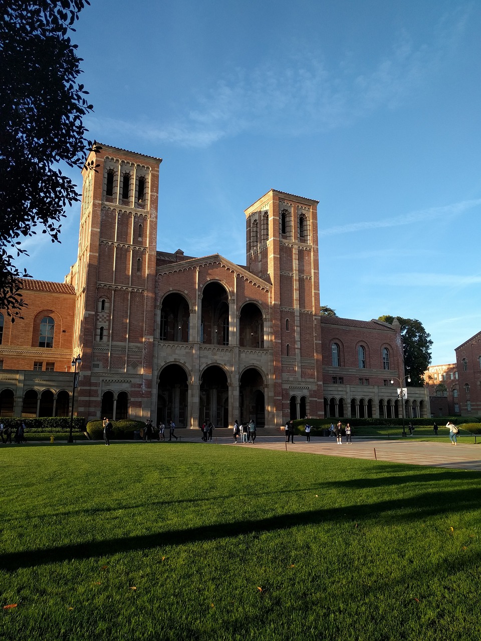 黑龍江大學(xué)面積，湖南科技大學(xué)和黑龍江科技大學(xué)相比哪個好