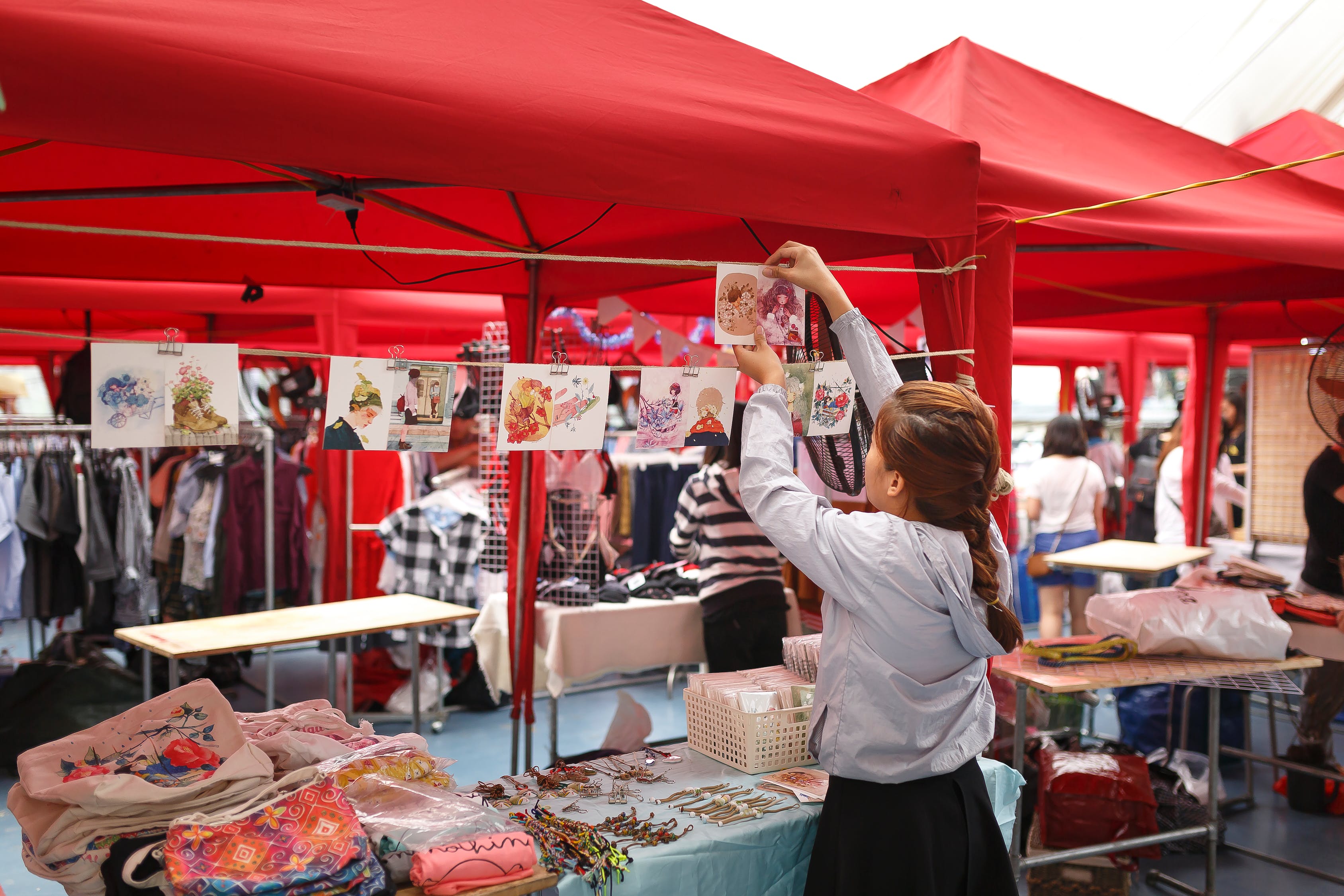 開觀賞魚店如何經(jīng)營觀賞魚店很難的 帝王血鉆魚 第2張