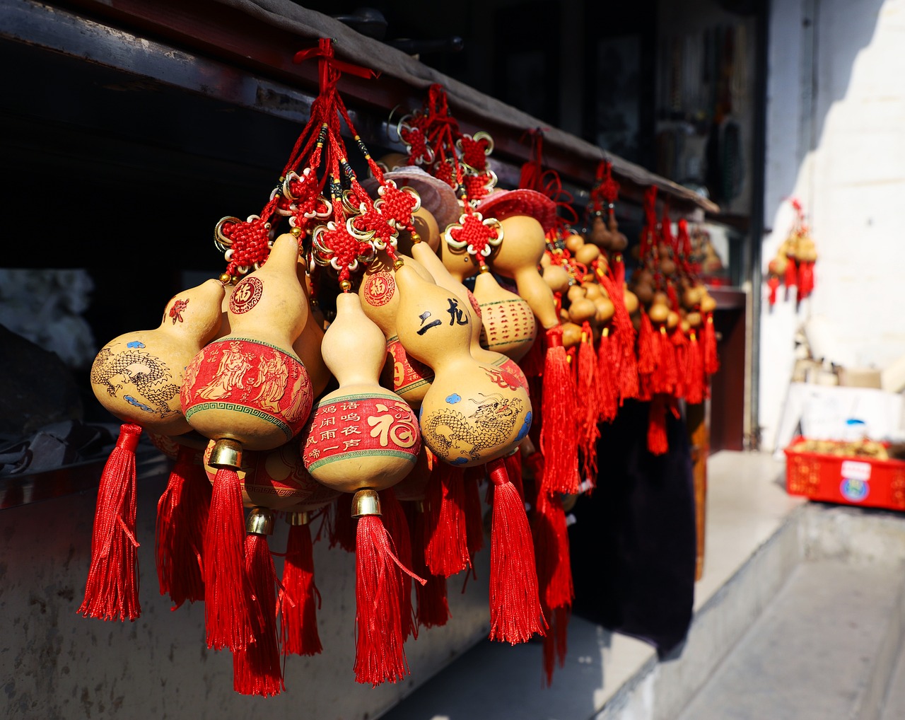 包含巴中魚(yú)缸在什么地方有賣的啊多少錢(qián)一個(gè)的詞條 龍魚(yú)百科