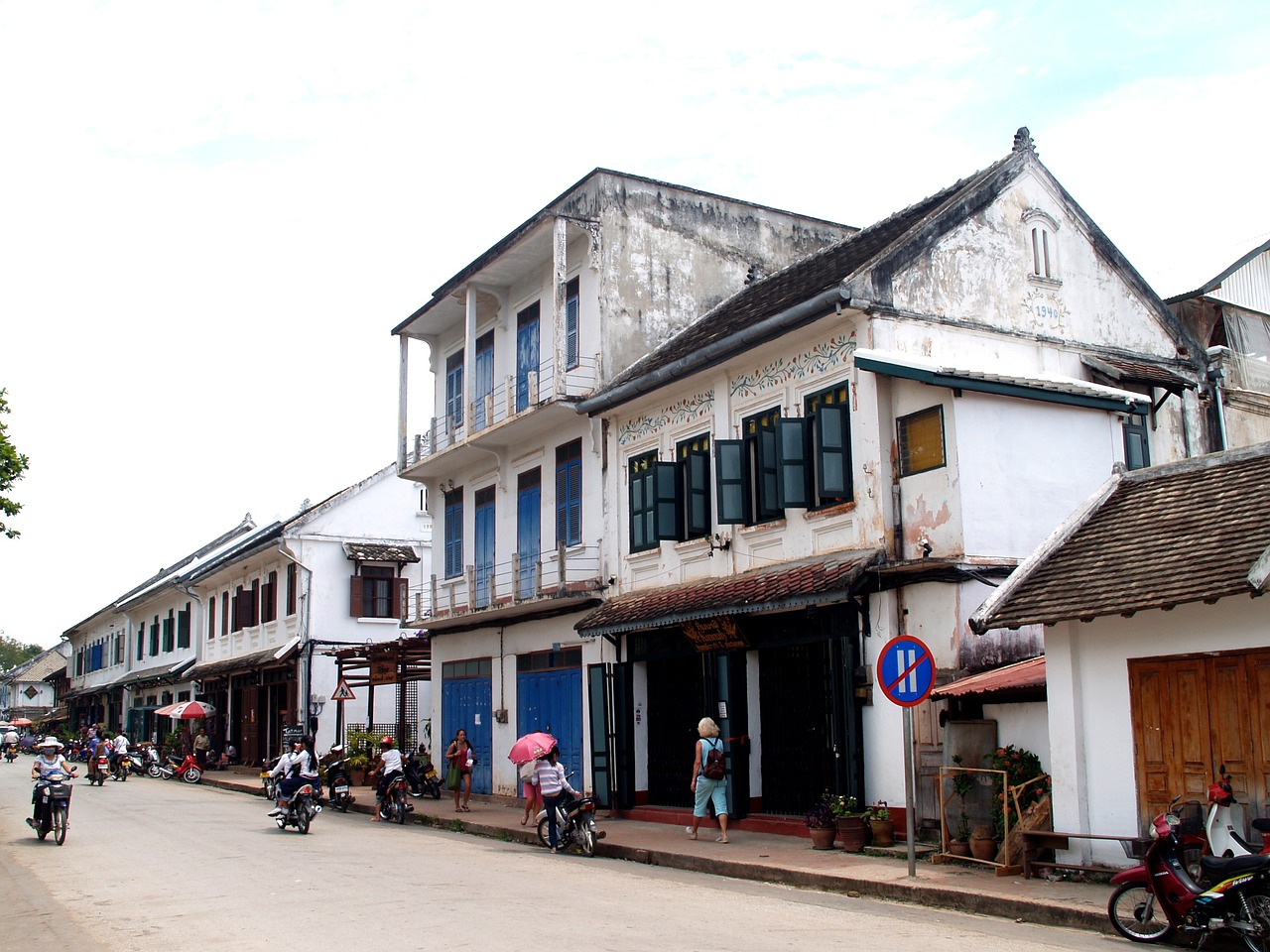 高碑店市和平路四季春花卉城（高碑店市和平路四季春花卉城地址） 全國(guó)水族館企業(yè)名錄 第5張