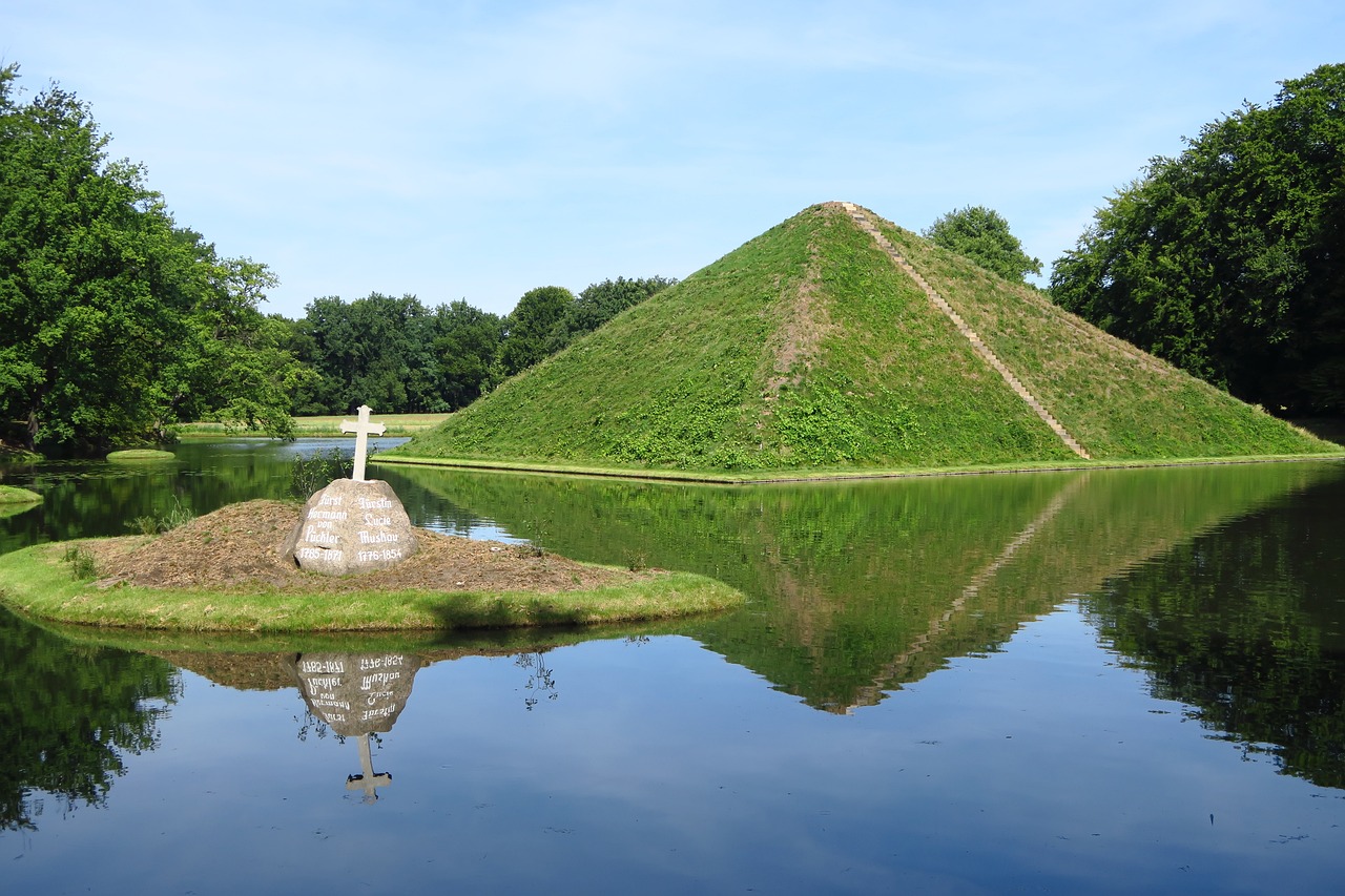 大連萬地生態(tài)苗木發(fā)展有限公司（大連萬地生態(tài)苗木發(fā)展有限公司招聘） 全國水族館企業(yè)名錄 第2張