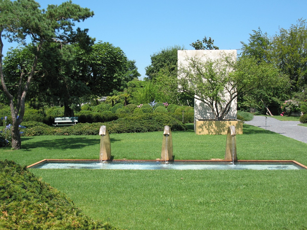 佛山市順德區(qū)北滘鎮(zhèn)景亞園林水族器材店 全國(guó)水族館企業(yè)名錄 第3張