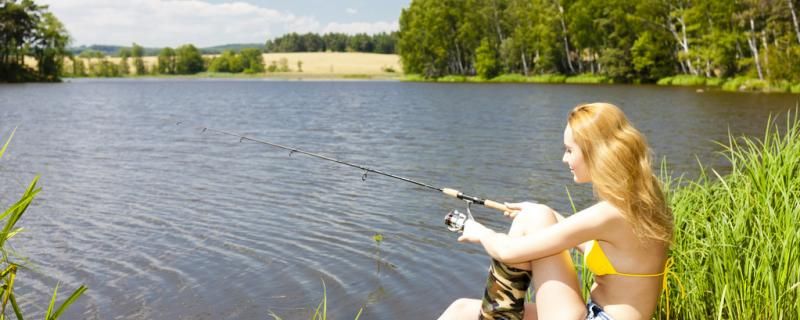 夏季河里釣魚用什么魚餌用多大線組