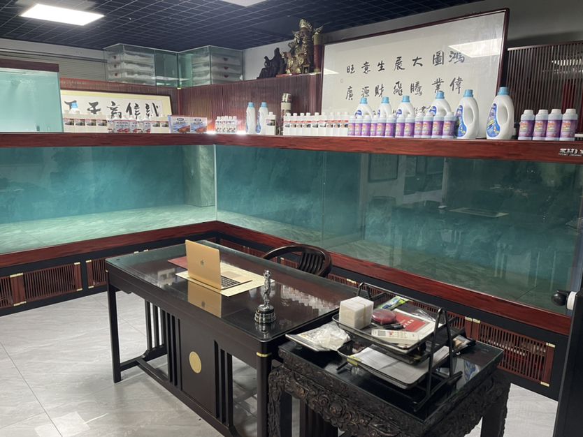 烏魯木齊二手魚缸交易市場（烏魯木齊二手魚缸交易市場地址） 鸚鵡魚