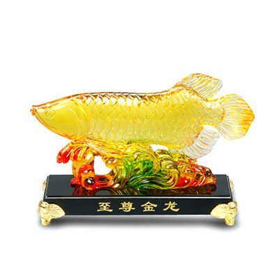 金龍魚(yú)擺件的意義和象征