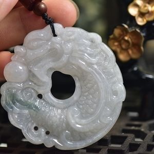 龍魚(yú)玉佩的寓意和象征