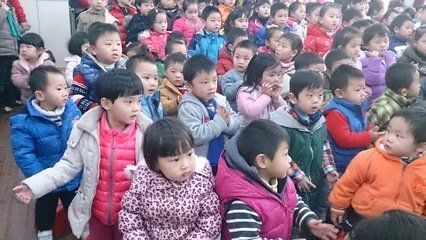 小龍魚育華幼兒園簡(jiǎn)介：上海小龍魚育華幼兒園