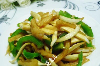 龍魚須怎么炒好吃竅門：龍魚須炒食是常見的烹飪方法之一：龍魚須炒食的竅門