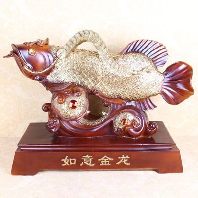 工藝品金龍魚：工藝品金龍魚擺件是一種常見的家居和辦公室和辦公室裝飾擺件