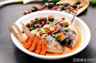 大豐收龍魚鍋的做法（大豐收干鍋魚怎么做_大豐收干鍋魚的做法） 龍魚百科 第1張