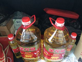 威海金龍魚食用油總經(jīng)銷聯(lián)系電話（蘇州金龍魚食用油總經(jīng)銷的聯(lián)系電話） 龍魚百科 第5張