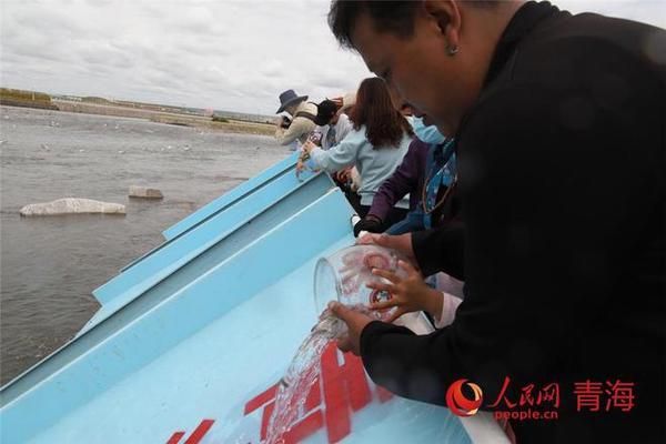 海北藏族自治州水族館vs祥龍魚場(chǎng)（海北藏族自治州水族館的信息在搜索結(jié)果中未直接提及） 全國(guó)水族館企業(yè)名錄 第5張