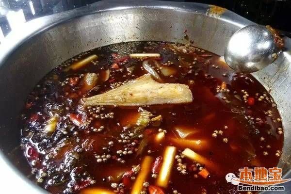 成都其他配魚(yú)（成都水煮魚(yú)家常做法,魚(yú)火鍋底料自制方法） 龍魚(yú)百科 第4張