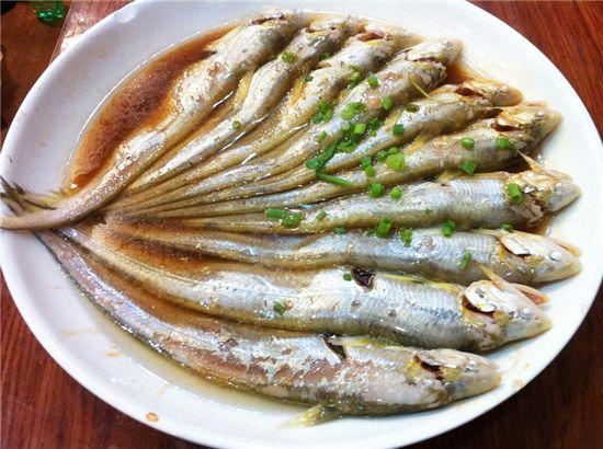 刀魚搭配什么食材更美味，刀魚燉白菜的烹飪技巧刀魚燉白菜的烹飪技巧