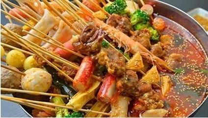 成魚期葷腥與素食選擇，成魚期的葷腥與素食的選擇 觀賞魚市場（混養(yǎng)魚） 第5張