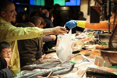 龍魚進(jìn)貨渠道是什么意思?。◤V州芳村花鳥魚蟲市場） 龍魚百科 第4張