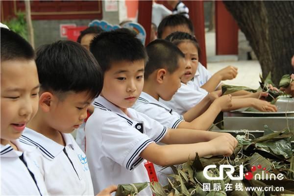 虎魚能和龍魚一起養(yǎng)嗎圖片欣賞（虎魚和龍魚可以一起養(yǎng)嗎） 水族問答