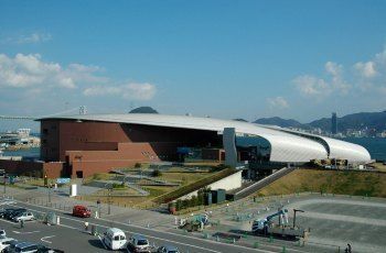 河源水族館：廣東省河源市水族館