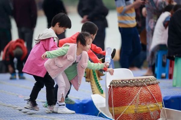 西雙版納傣族自治州觀賞魚批發(fā)市場(chǎng)：西雙版納傣族自治州觀賞魚批發(fā)市場(chǎng)介紹 全國(guó)觀賞魚市場(chǎng) 第2張