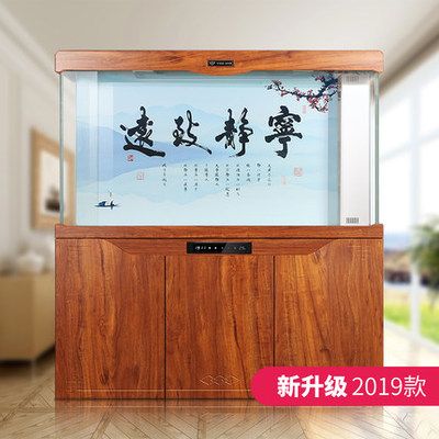 意品魚缸怎么樣：意品魚缸在設(shè)計、功能和市場上表現(xiàn)出了一定優(yōu)勢