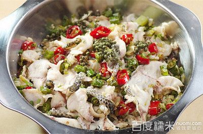 龍魚和烏魚哪個好吃些：烏魚和龍魚各有特色，選擇哪種更好吃取決于個人口味和偏好 龍魚百科 第3張