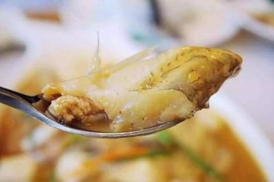 龍魚什么味道好吃又好養(yǎng)：龍魚飼料營養(yǎng)搭配技巧 龍魚百科 第1張