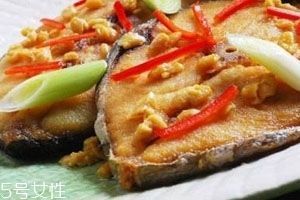 龍魚食物飼料魚冰凍方法是什么vs祥龍魚場(chǎng)：祥龍魚場(chǎng)飼料評(píng)價(jià) vs祥龍魚場(chǎng) 第2張