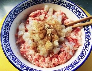 魚粉與蝦肉的市場(chǎng)價(jià)比較：魚粉與蝦肉的價(jià)格差異